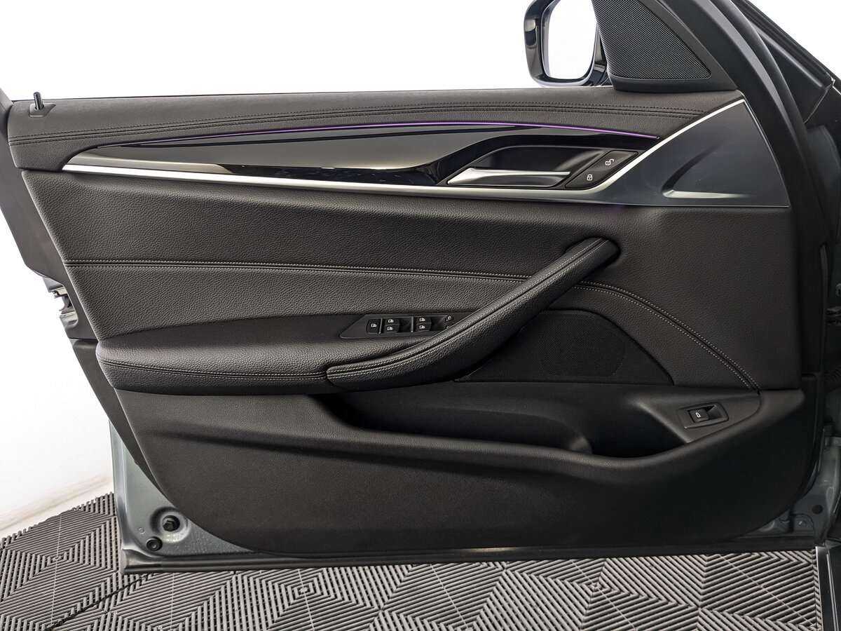 Купить BMW 5 серии с пробегом. Фото: #13