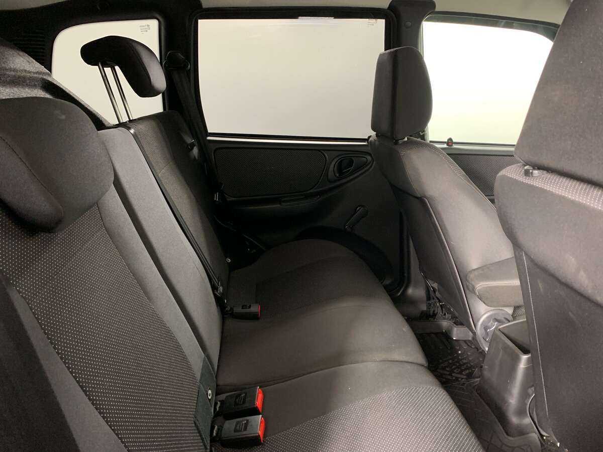 Купить Lada (ВАЗ) Niva с пробегом. Фото: #14