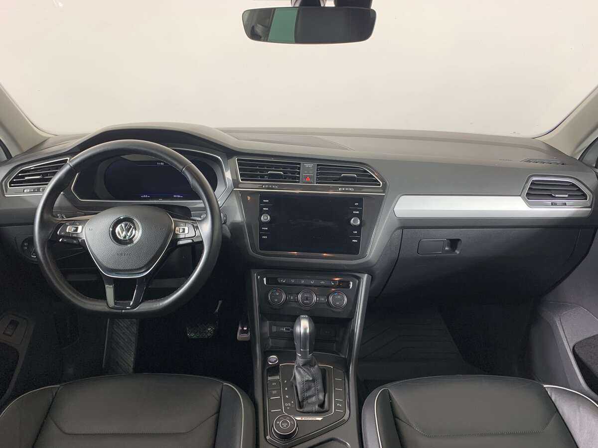 Купить Volkswagen Tiguan с пробегом. Фото: #9
