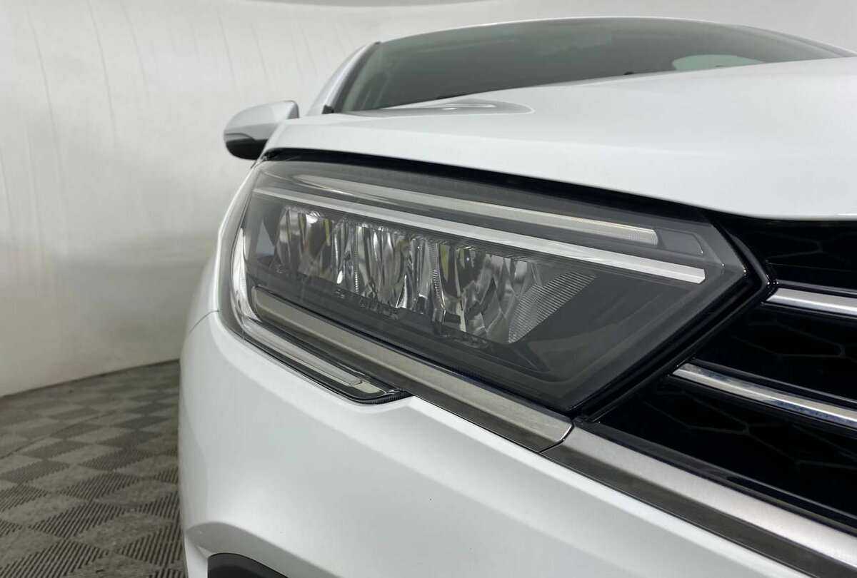 Купить Lada (ВАЗ) Vesta с пробегом. Фото: #12