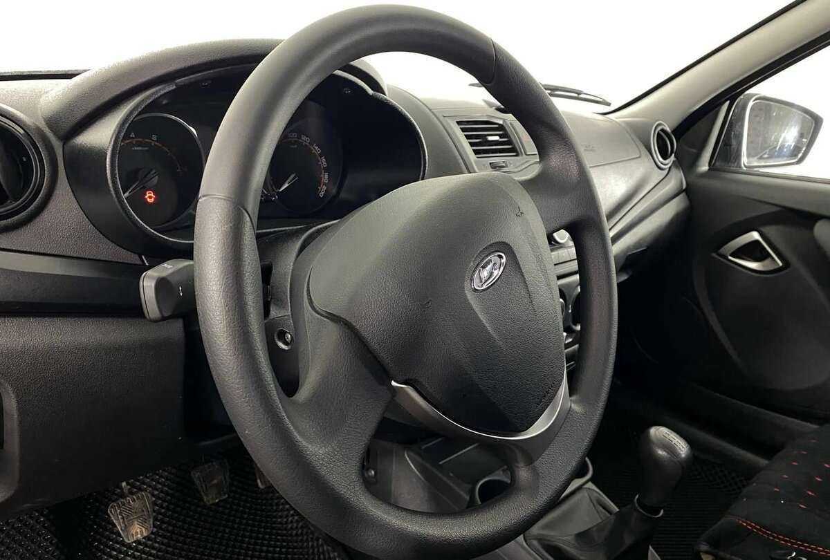 Купить Lada (ВАЗ) Granta с пробегом. Фото: #12