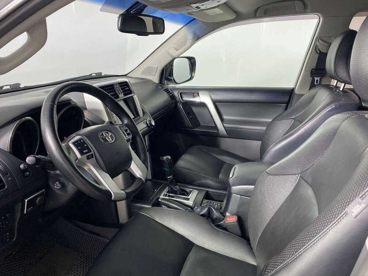 Купить Toyota Land Cruiser Prado с пробегом. Фото: #7