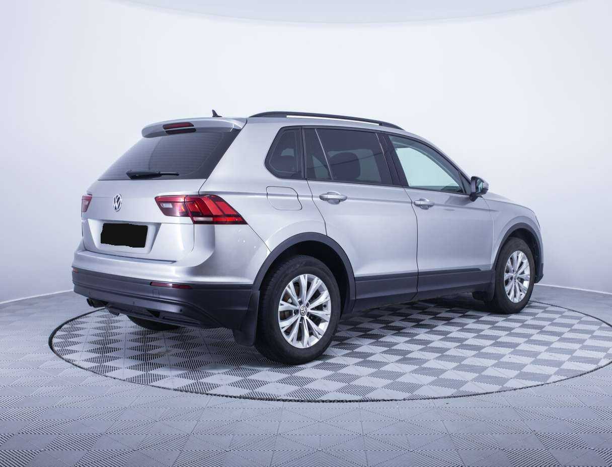 Купить Volkswagen Tiguan с пробегом. Фото: #4
