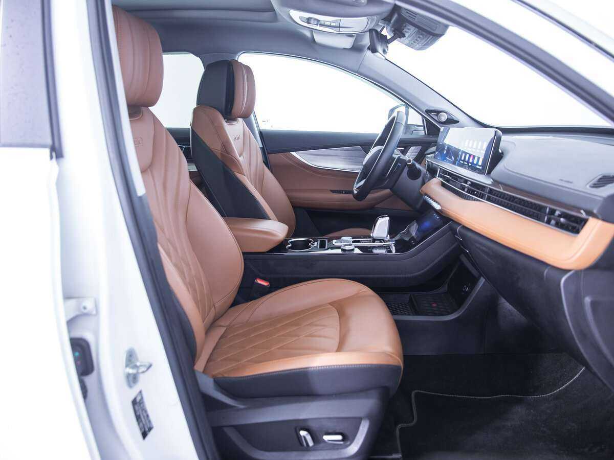 Купить Chery Tiggo 8 Pro Max с пробегом. Фото: #12