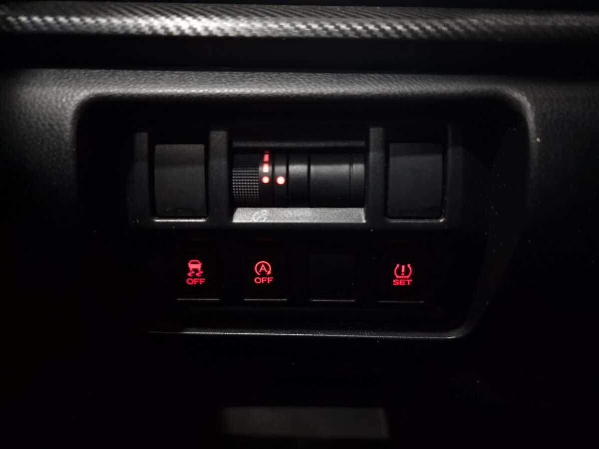 Купить Subaru XV с пробегом. Фото: #12