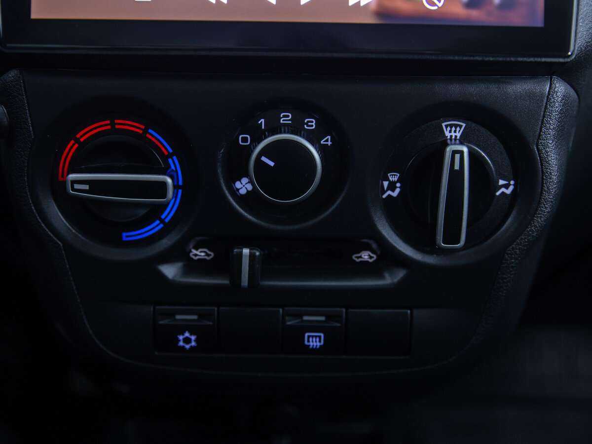 Купить Lada (ВАЗ) Granta с пробегом. Фото: #13