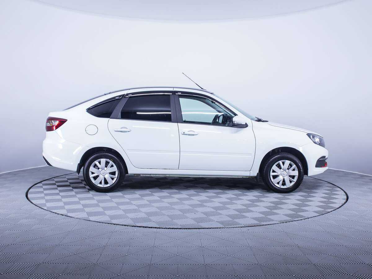 Купить Lada (ВАЗ) Granta с пробегом. Фото: #3