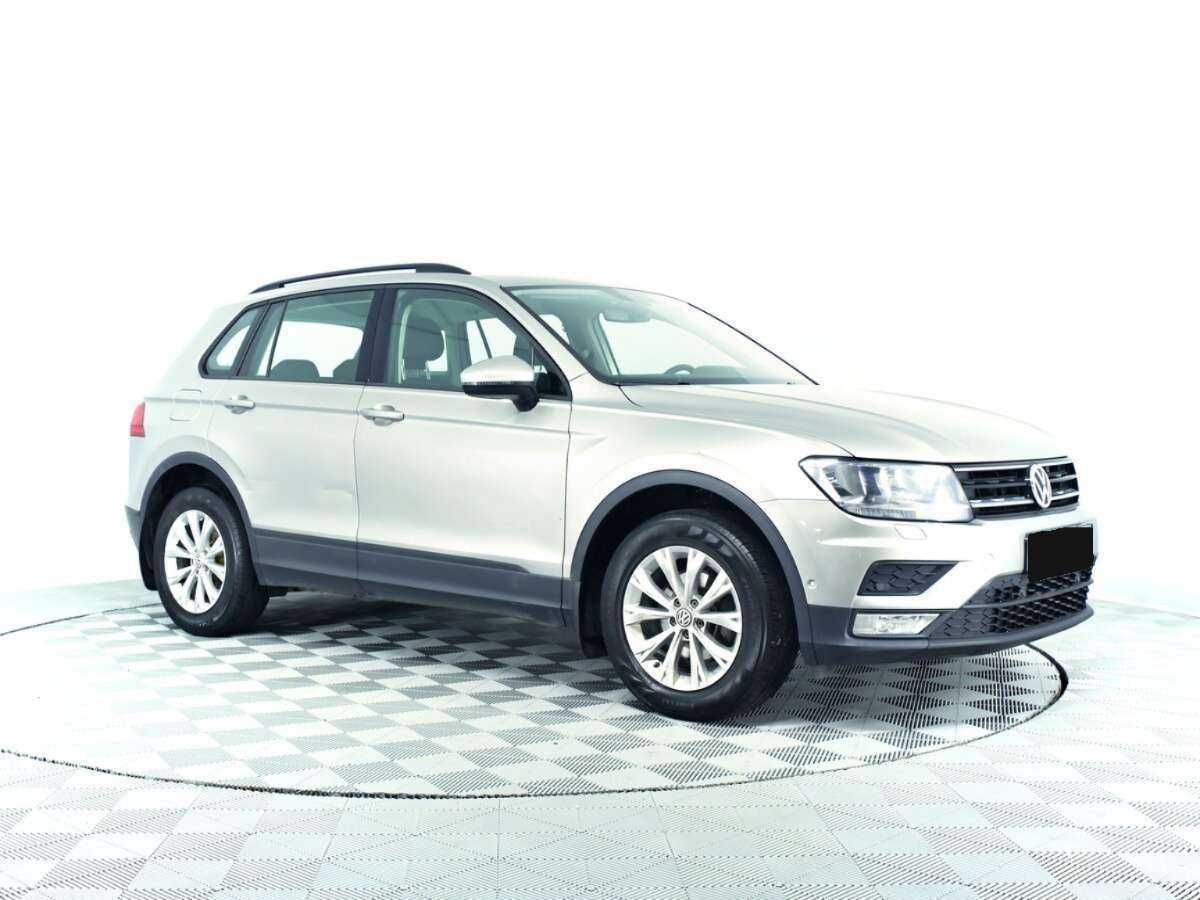 Купить Volkswagen Tiguan с пробегом. Фото: #2