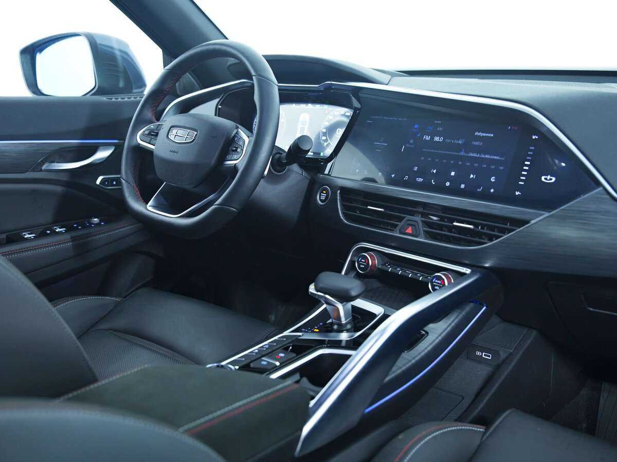 Купить Geely Tugella с пробегом. Фото: #10