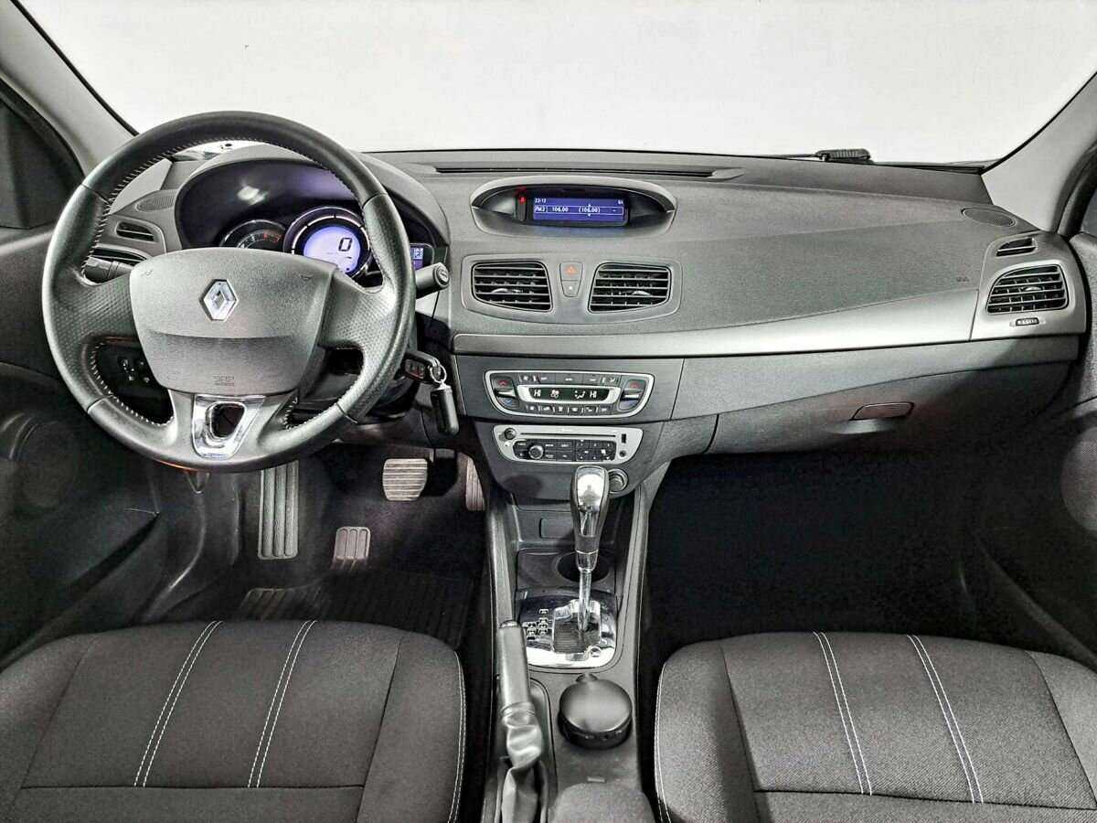 Купить Renault Fluence с пробегом. Фото: #11