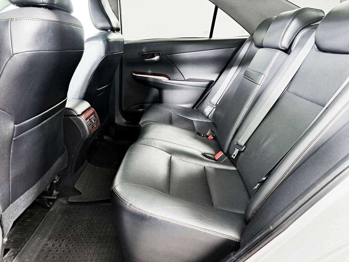 Продажа Б/У Тойота Камри. Фото: #7