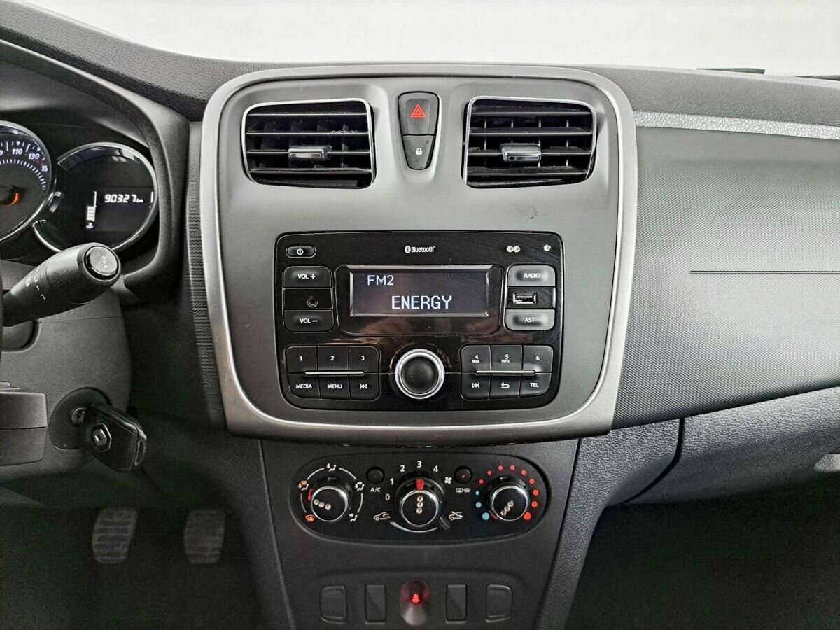 Продажа Б/У Рено Логан. Фото: #12