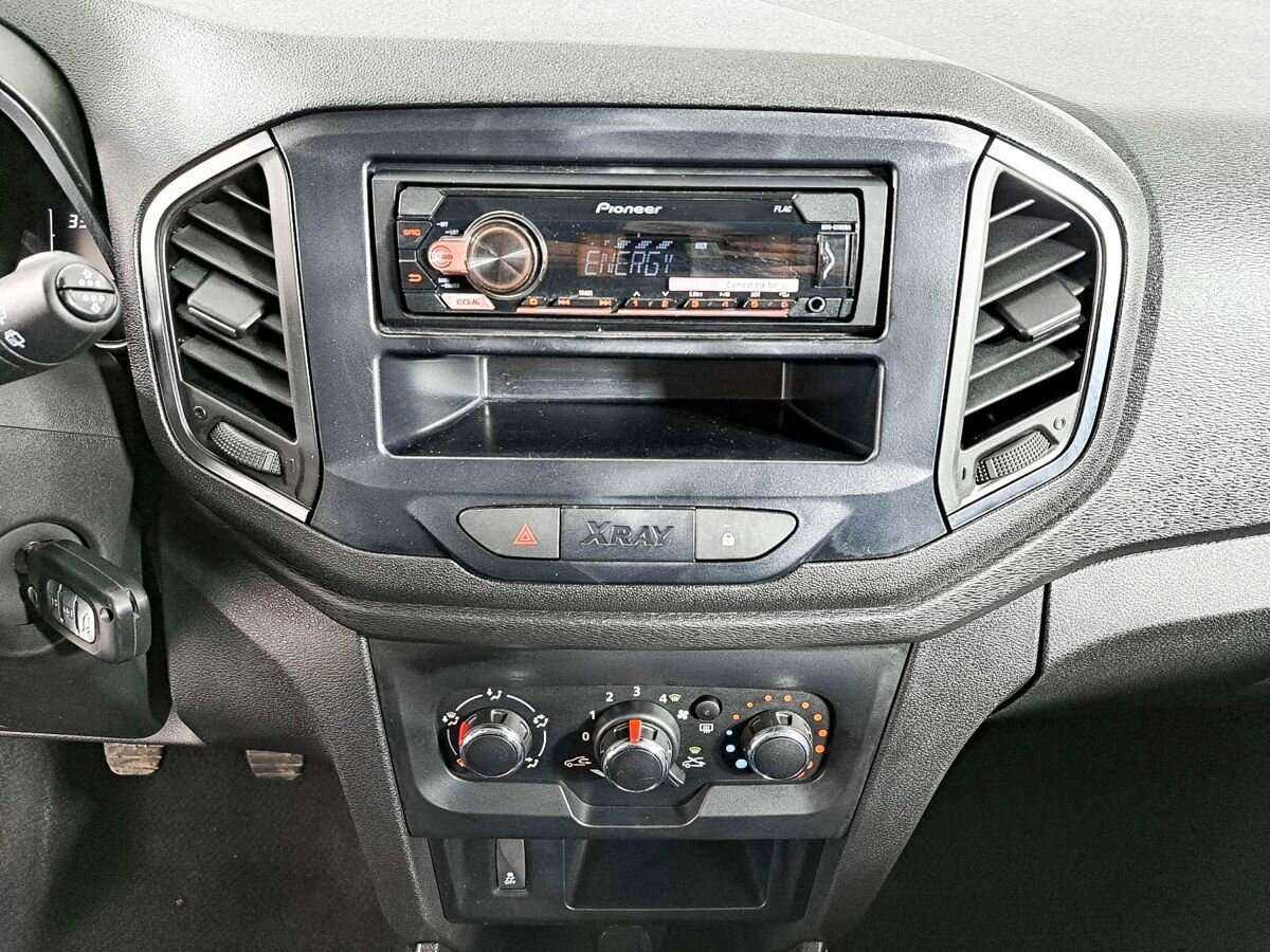 Продажа Б/У Лада (ВАЗ) ИКСРЭЙ. Фото: #12