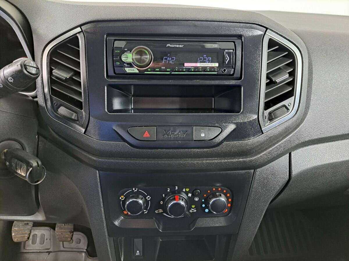 Продажа Б/У Лада (ВАЗ) ИКСРЭЙ. Фото: #14