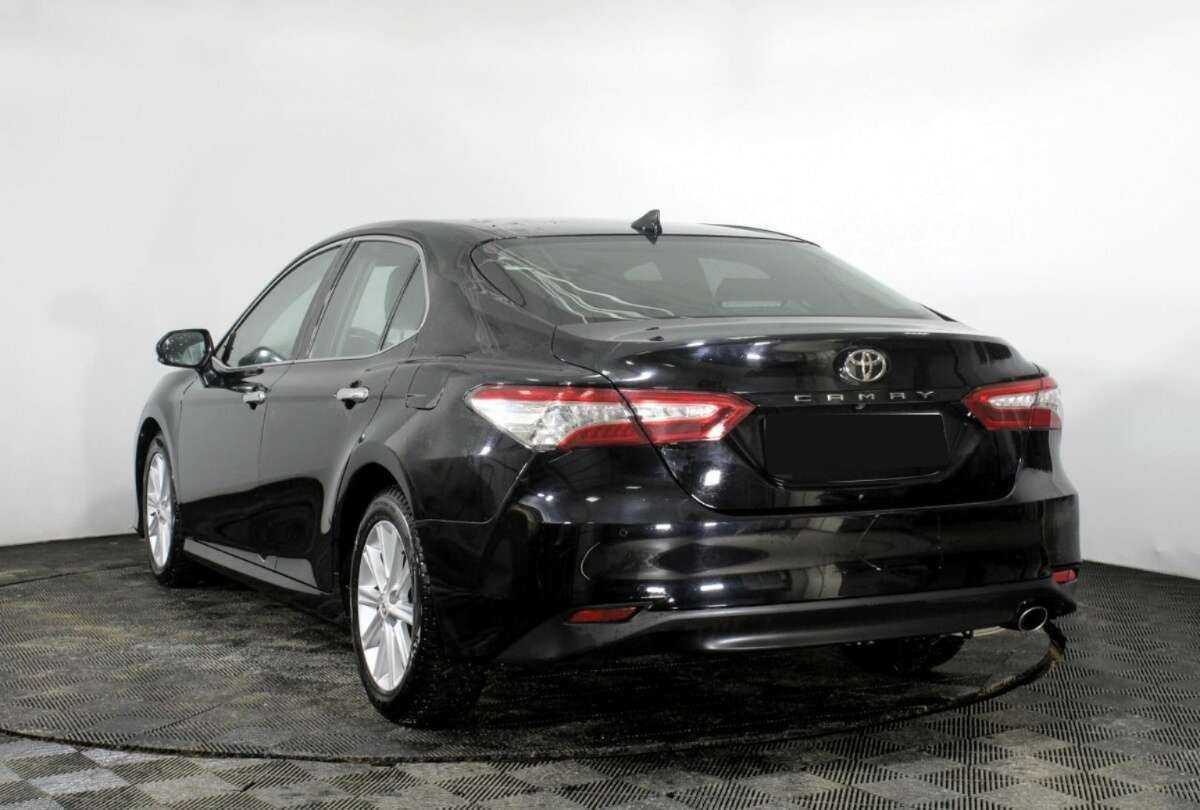 Купить Toyota Camry с пробегом. Фото: #6