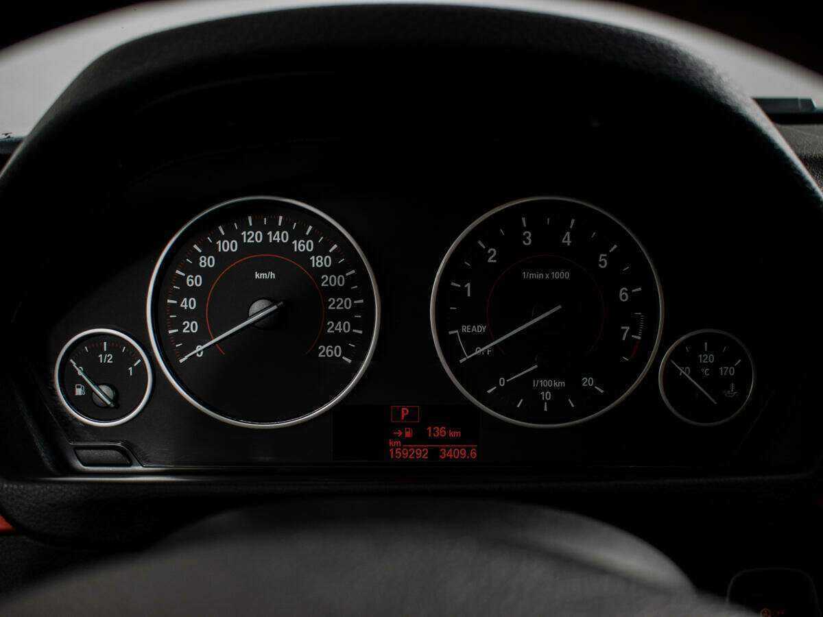 Купить BMW 3 серии с пробегом. Фото: #9