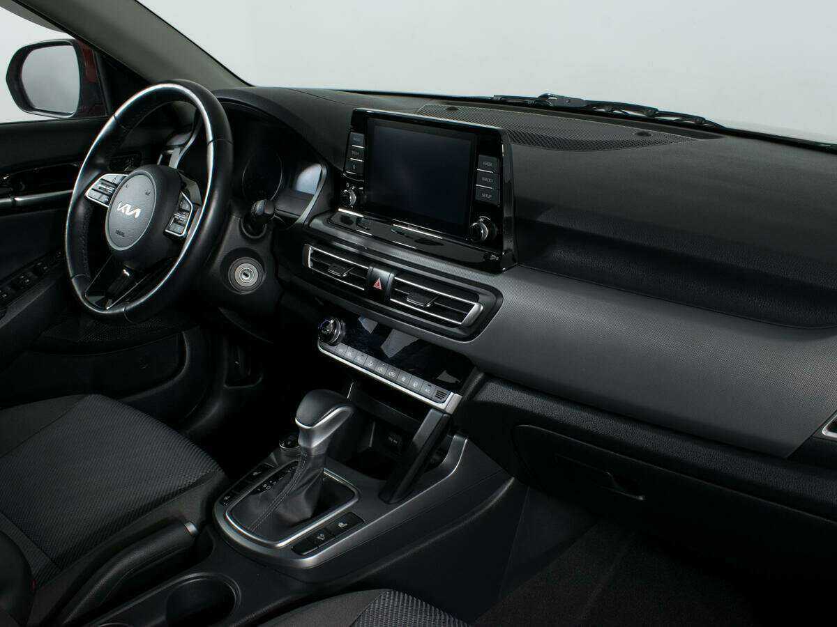 Купить Kia Seltos с пробегом. Фото: #9