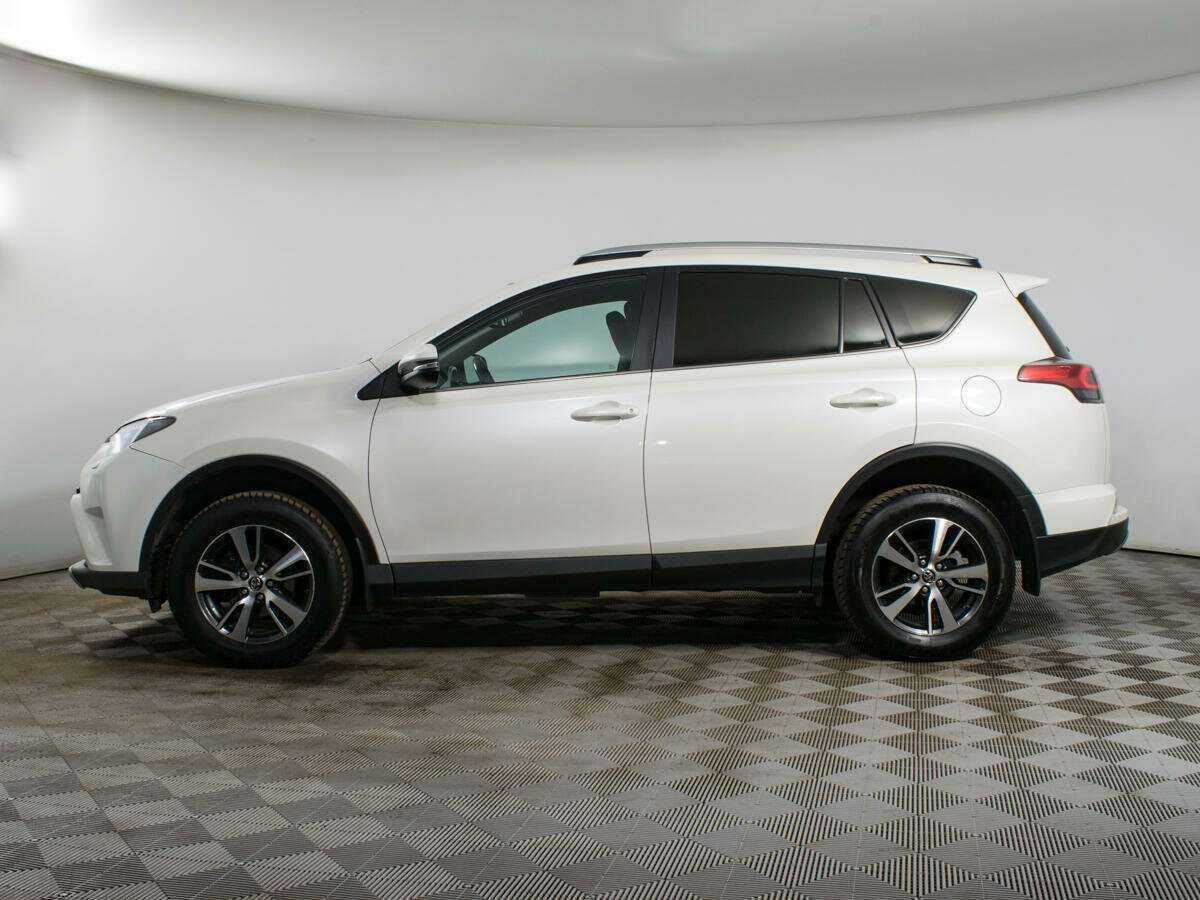 Купить Toyota RAV4 с пробегом. Фото: #7