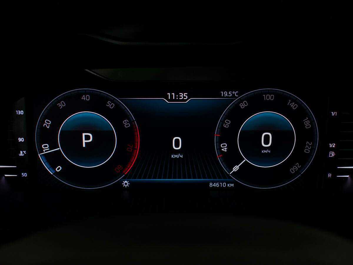 Купить Skoda Octavia с пробегом. Фото: #6