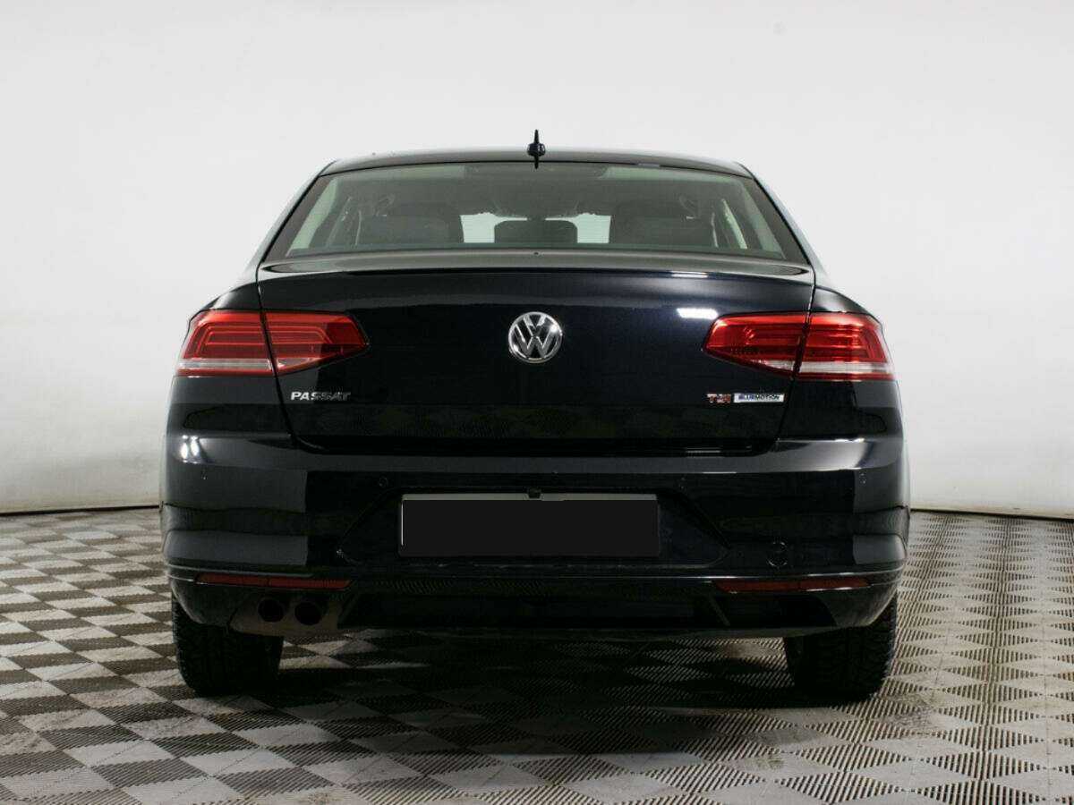 Купить Volkswagen Passat с пробегом. Фото: #4