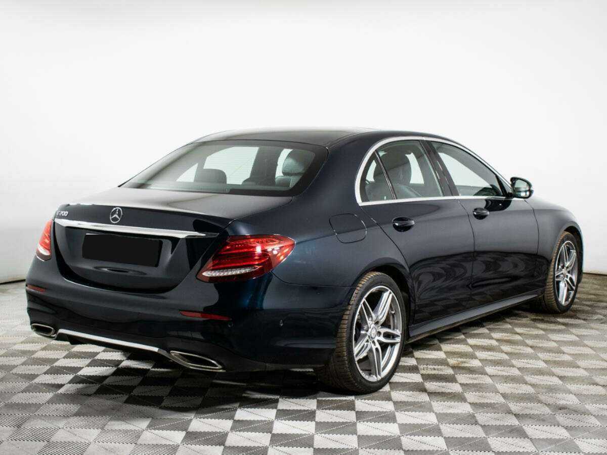 Купить Mercedes-Benz E-Класс с пробегом. Фото: #3