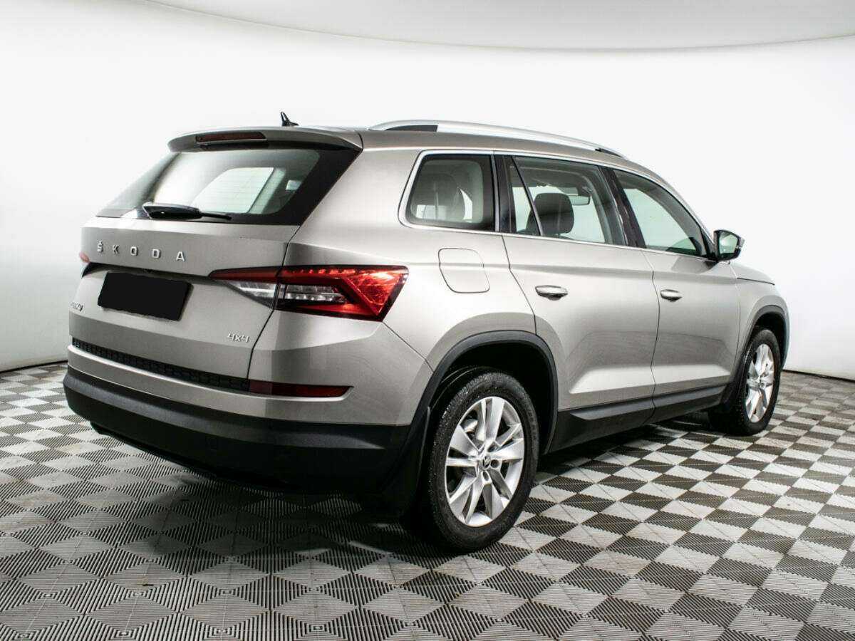 Купить Skoda Kodiaq с пробегом. Фото: #4
