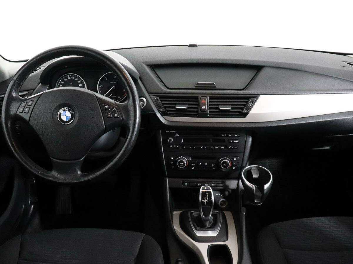 Купить BMW X1 с пробегом. Фото: #10