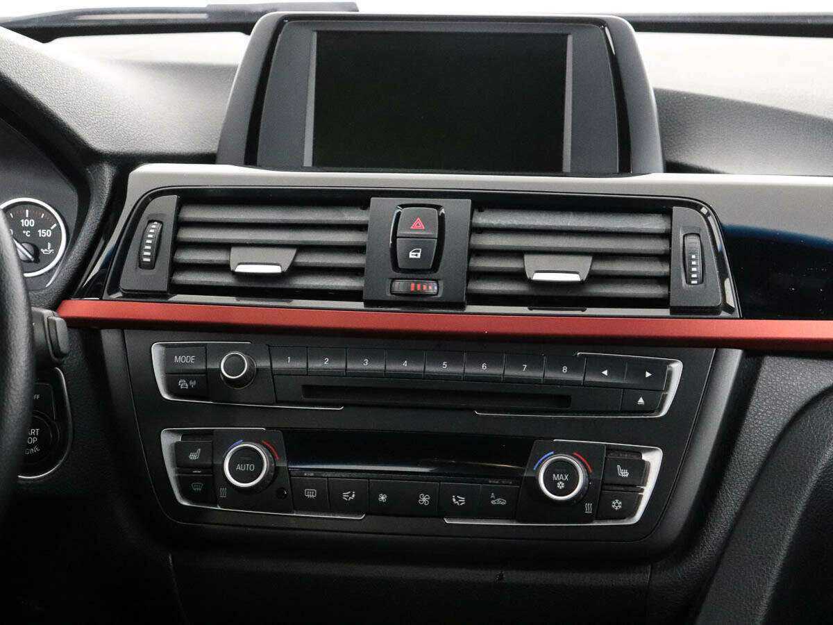 Купить BMW 3 серии с пробегом. Фото: #11