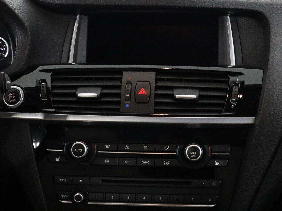 Купить BMW X3 с пробегом. Фото: #11