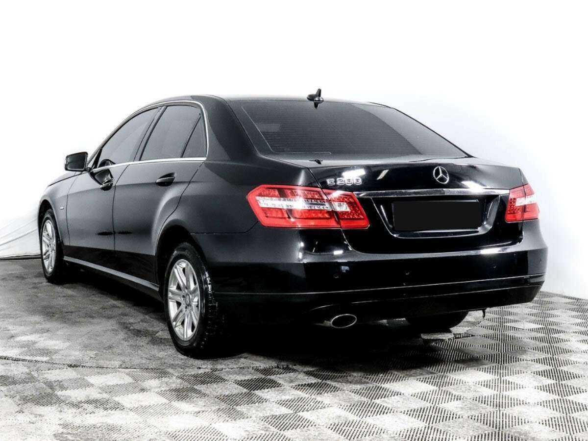 Купить Mercedes-Benz E-Класс с пробегом. Фото: #4