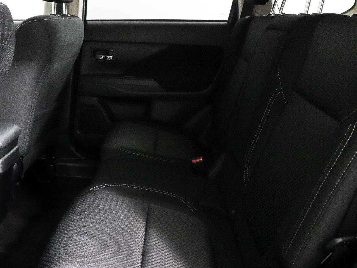Купить Mitsubishi Outlander с пробегом. Фото: #6