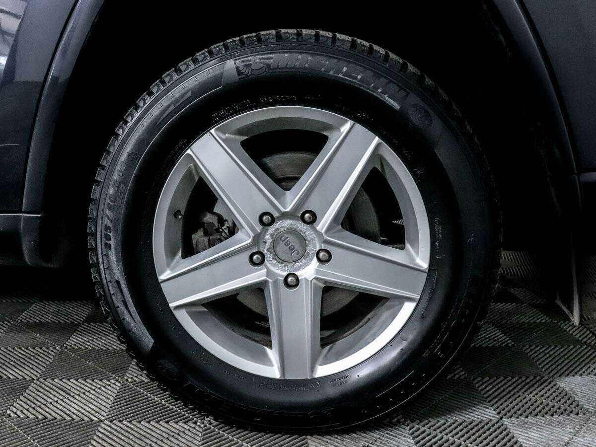 Купить Jeep Grand Cherokee с пробегом. Фото: #15