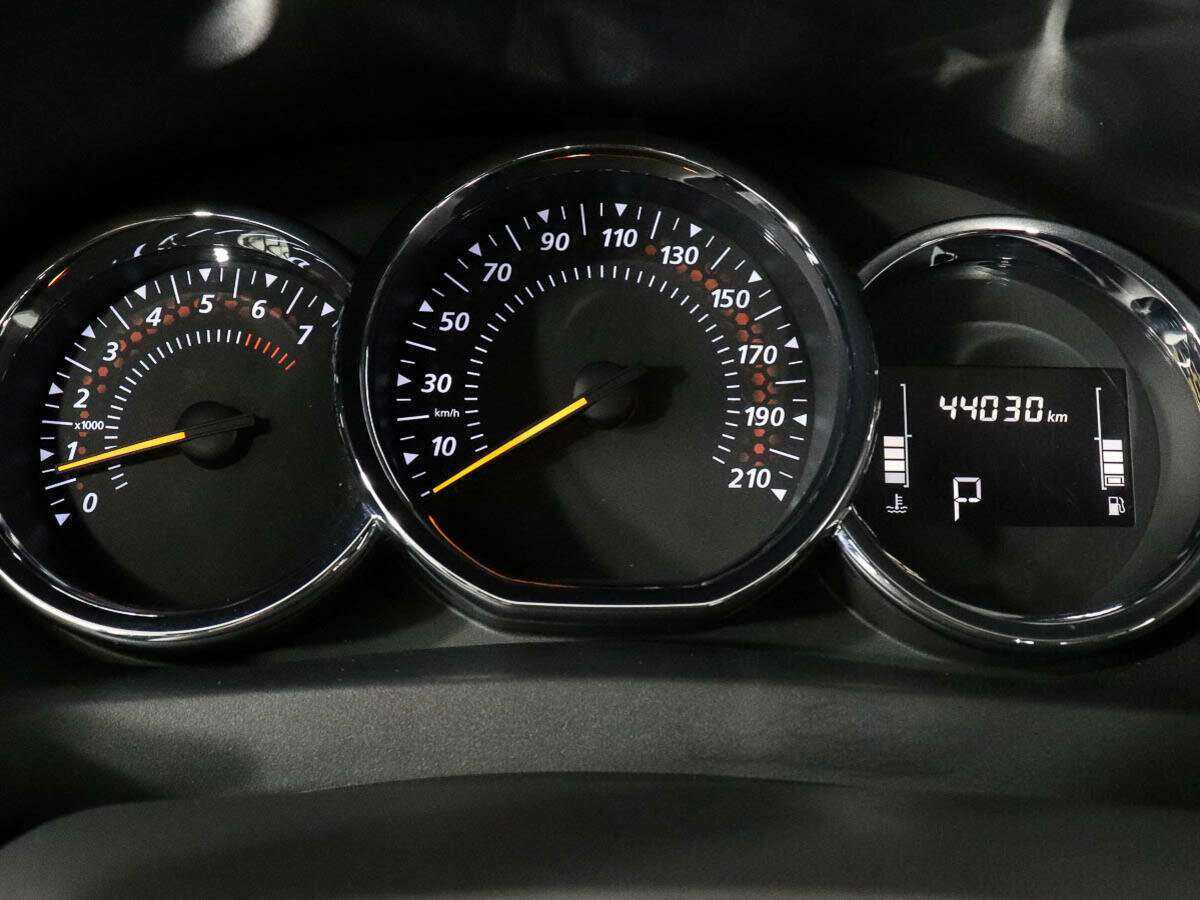 Продажа Б/У Рено Логан. Фото: #8