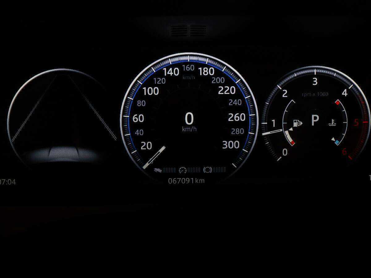 Купить Jaguar XF с пробегом. Фото: #9