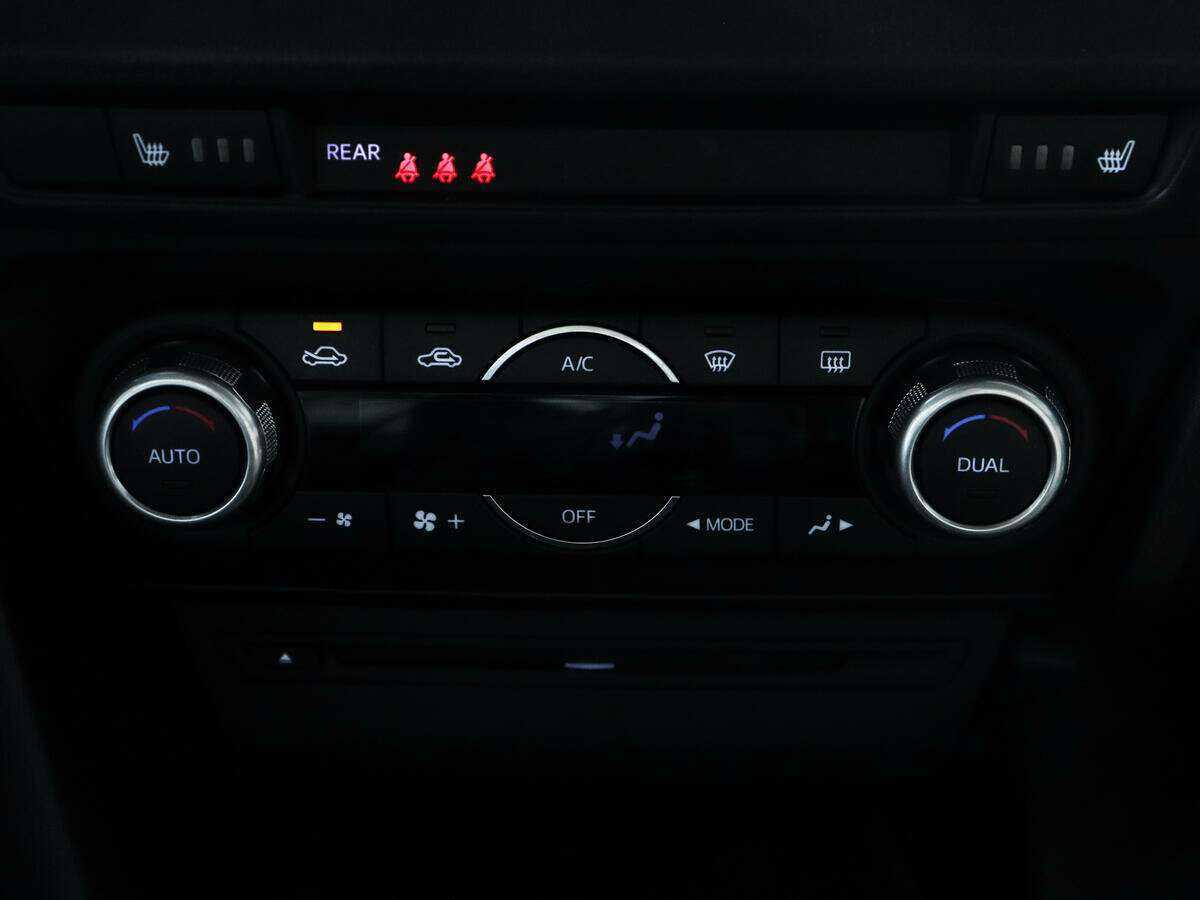 Продажа Б/У Мазда 3. Фото: #16