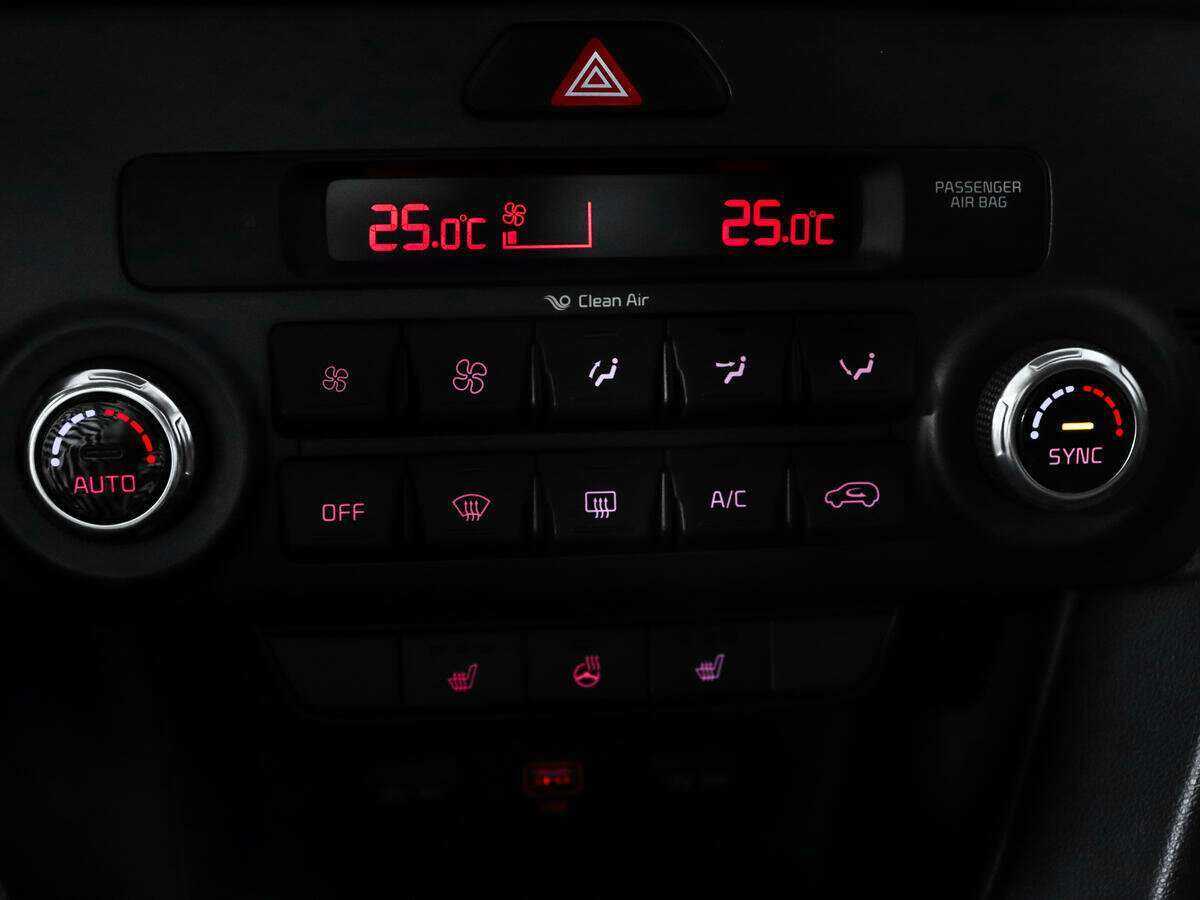 Купить Kia Sportage с пробегом. Фото: #17