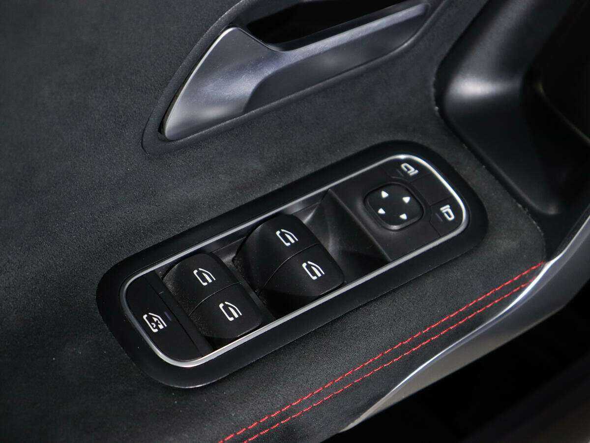 Купить Mercedes-Benz A-Класс с пробегом. Фото: #16