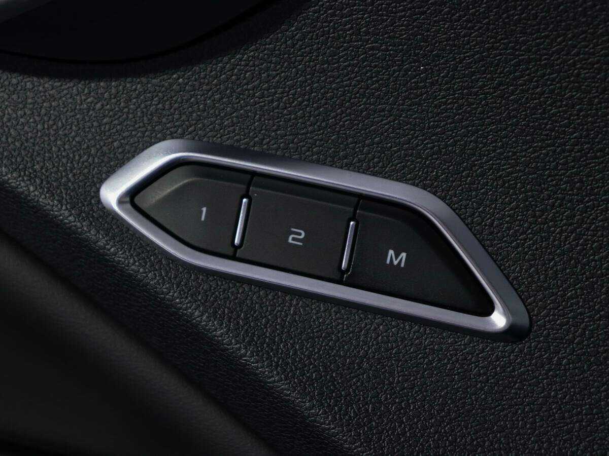 Купить Geely Tugella с пробегом. Фото: #15