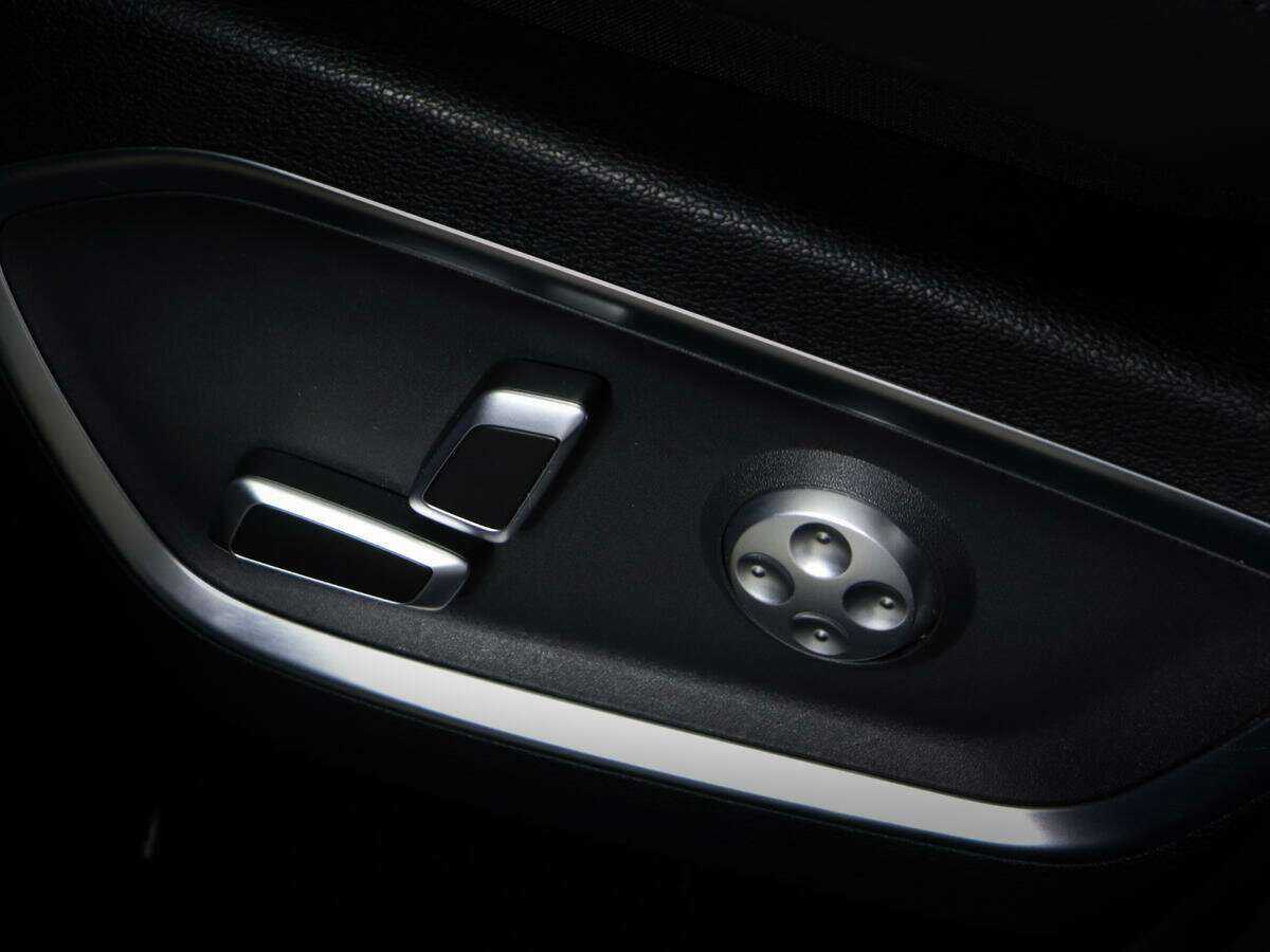 Купить Geely Tugella с пробегом. Фото: #16