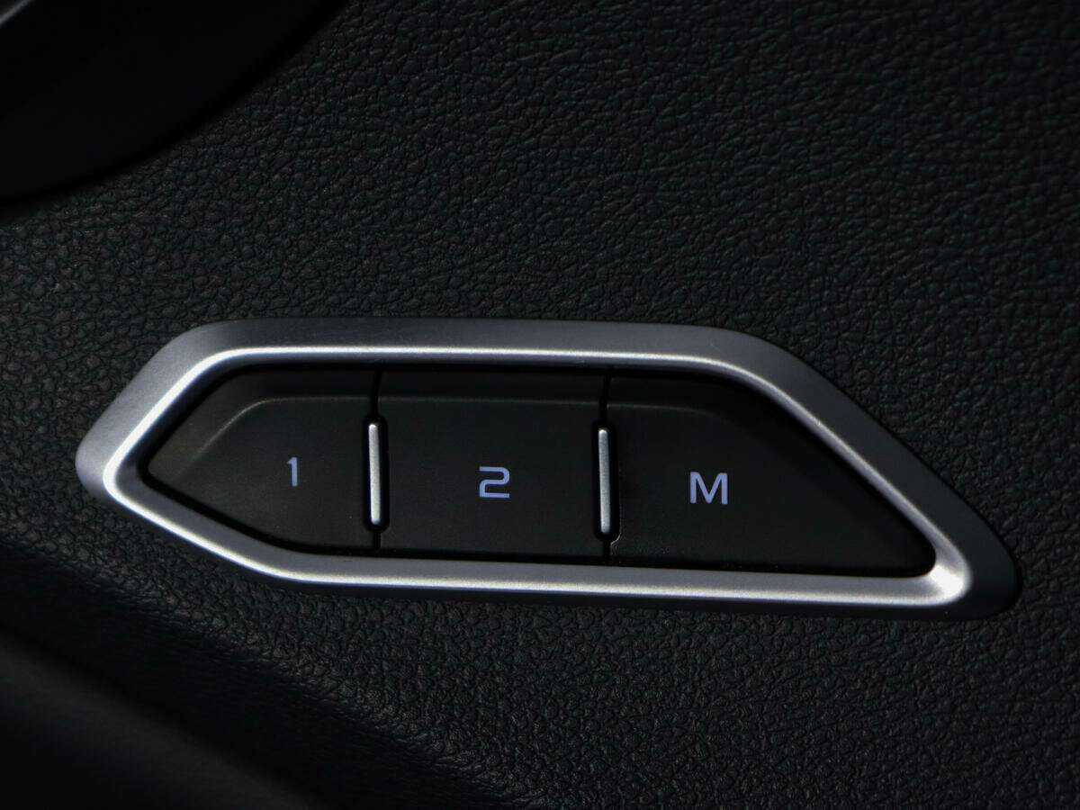 Купить Geely Tugella с пробегом. Фото: #18