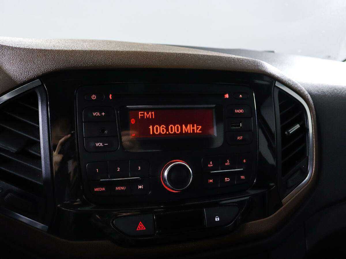 Продажа Б/У Лада (ВАЗ) ИКСРЭЙ. Фото: #14