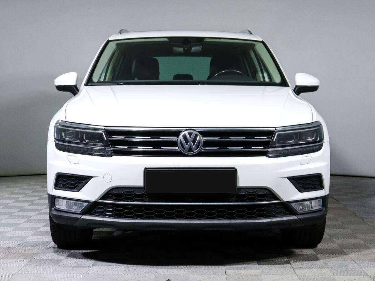 Купить Volkswagen Tiguan с пробегом. Фото: #1