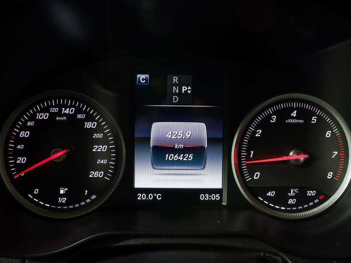 Купить Mercedes-Benz C-Класс с пробегом. Фото: #8