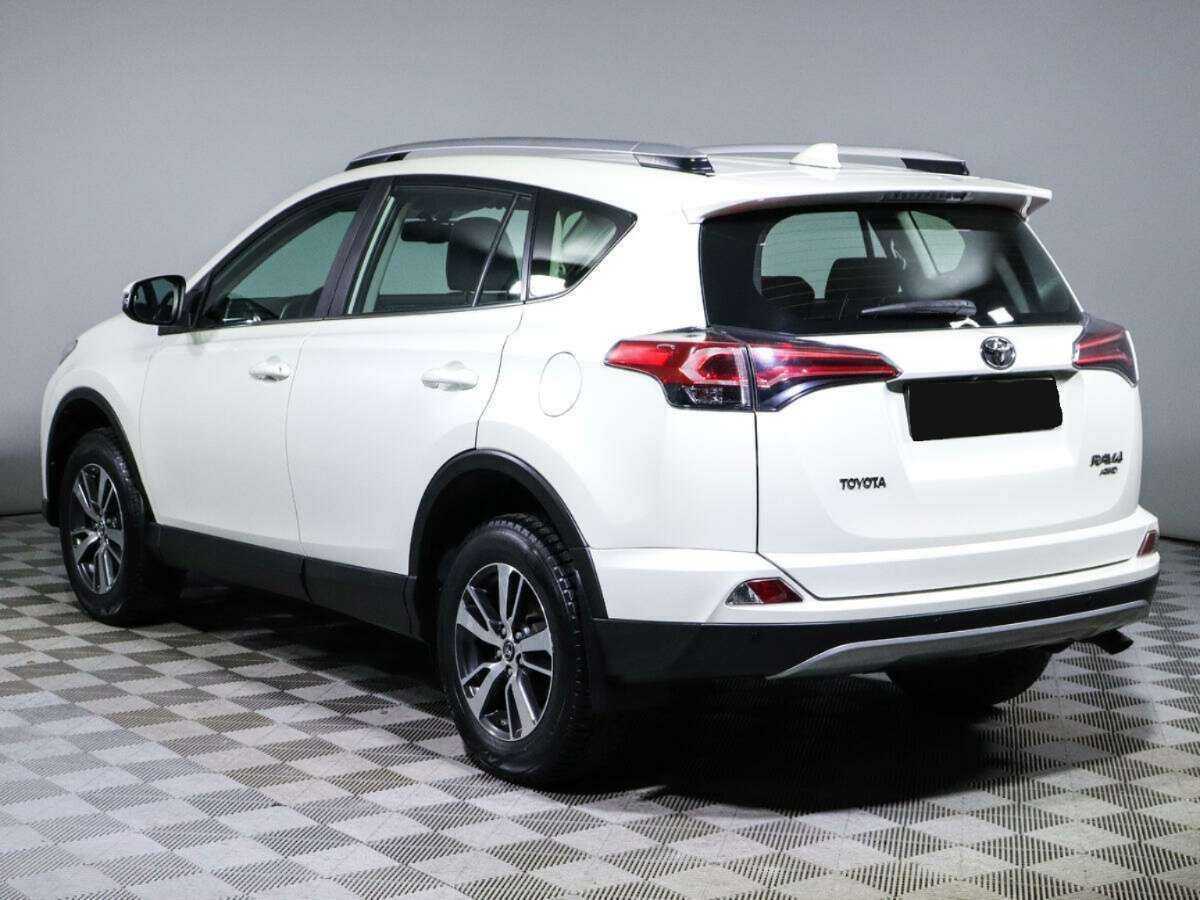 Купить Toyota RAV4 с пробегом. Фото: #5
