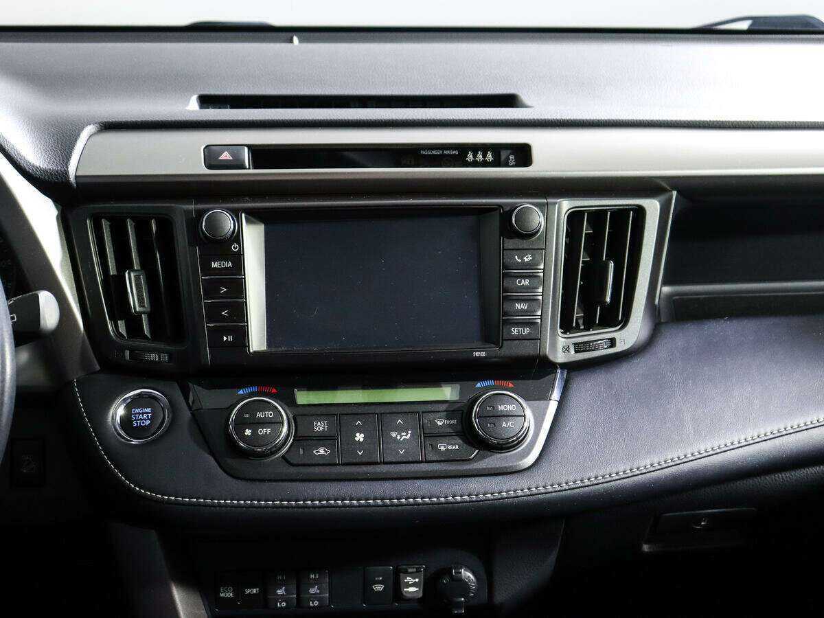 Купить Toyota RAV4 с пробегом. Фото: #11