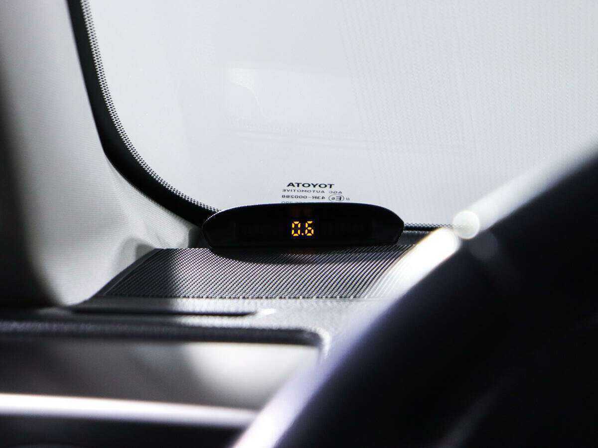 Купить Toyota RAV4 с пробегом. Фото: #15