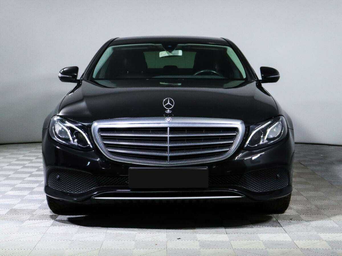 Купить Mercedes-Benz E-Класс с пробегом. Фото: #1