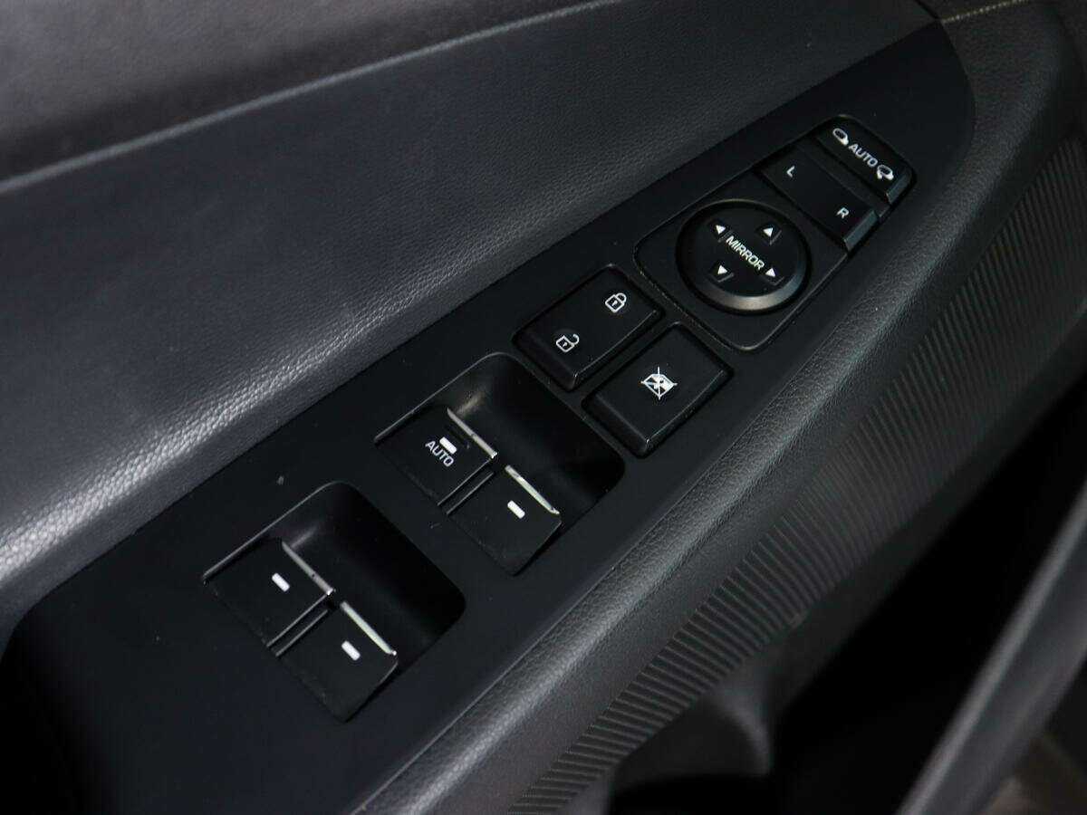 Купить Hyundai Tucson с пробегом. Фото: #14