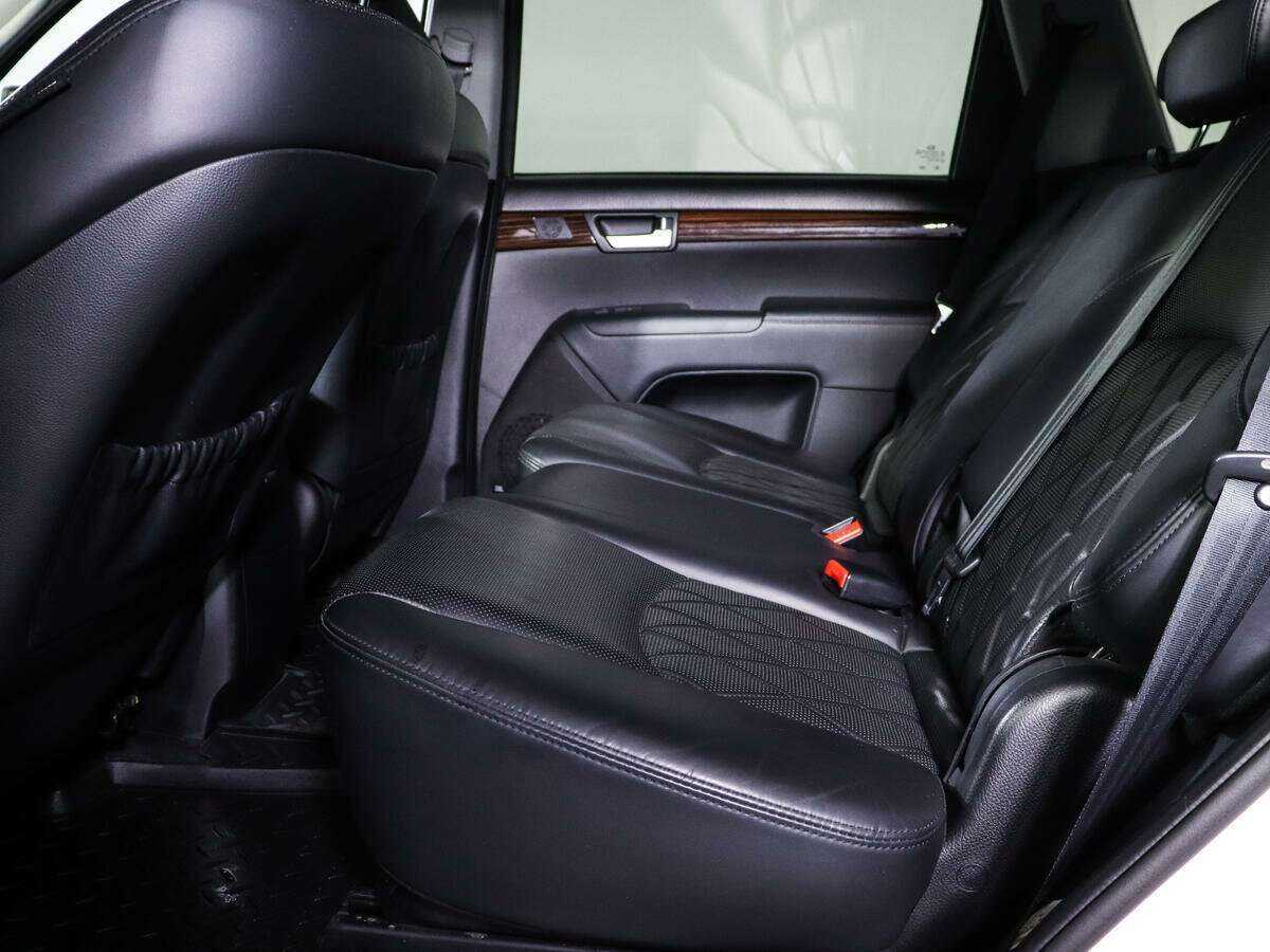 Купить Kia Mohave с пробегом. Фото: #9