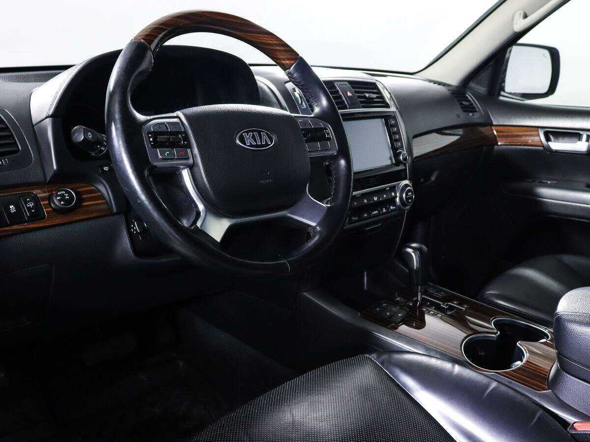 Купить Kia Mohave с пробегом. Фото: #13